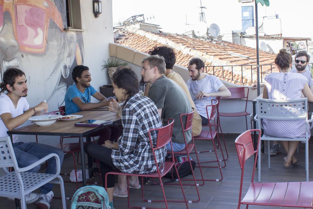 Hush Hostel Moda Istambul Exterior foto
