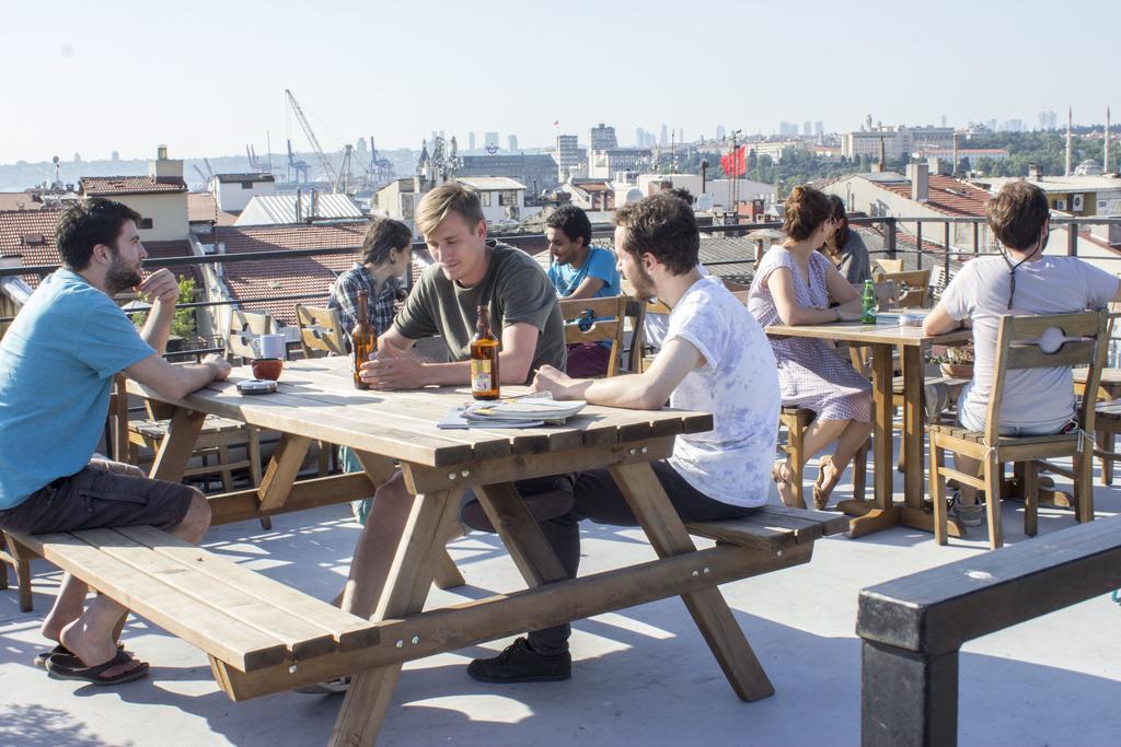 Hush Hostel Moda Istambul Exterior foto